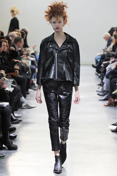 Look 38